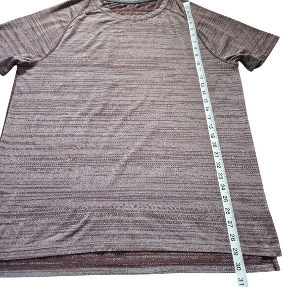 Men's Athletic Tee Berry Color Size XL - Picture 7 of 7